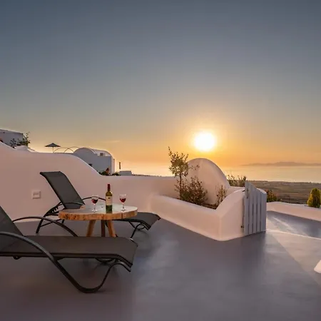 Sun Angelos Oia - Luxury Cave Suites Exterior photo