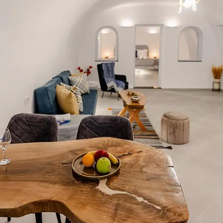 Sun Angelos Oia - Luxury Cave Suites Exterior photo
